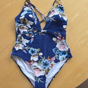 Cupshe Womens Floral Navy One Piece Swimsuit